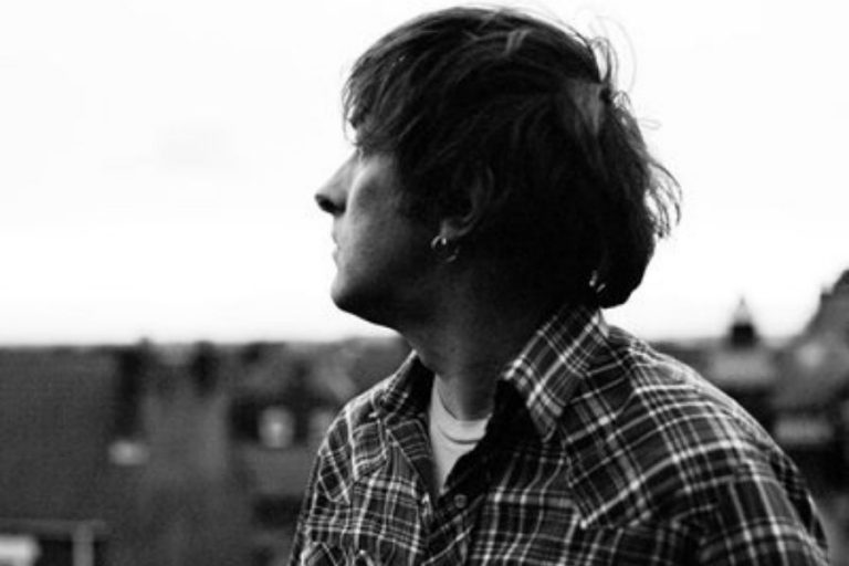 Yann Tiersen’den Yeni Albüm: “Dust Lane”