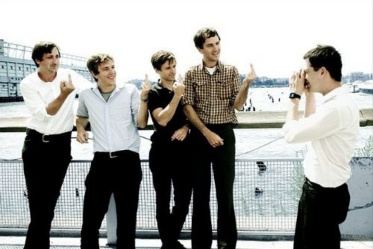VİDEO | The Walkmen – While I Shovel the Snow