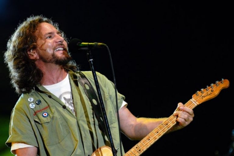 Eddie Vedder’ın Yeni Albümünde Sürpriz Konuklar Var