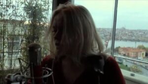 Ane Brun – To Let Myself Go / “Long Way from Home”