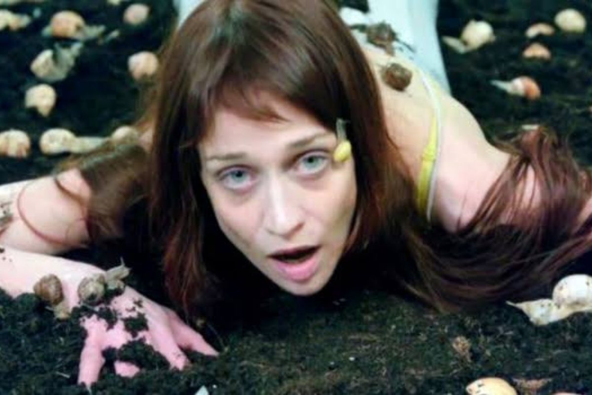 YENİ | Fiona Apple – Every Single Night