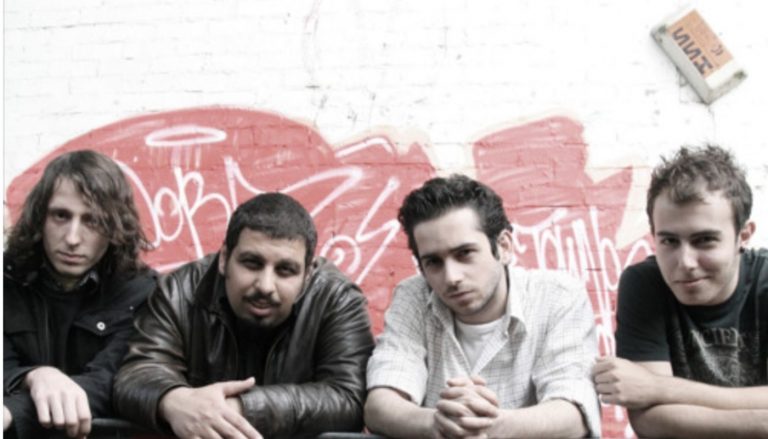 YENİ | The Revolters – Feel The Beat