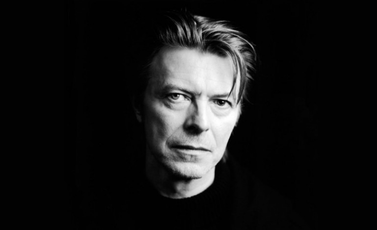 David Bowie Yeni Albümünü Yayınladı: “Blackstar”