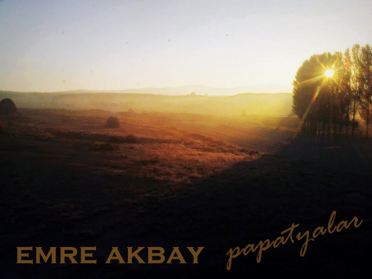 YENİ | Emre Akbay – “Papatyalar”
