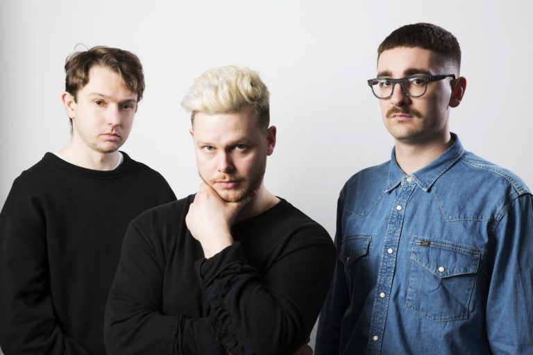 Alt-J’den Yeni Albüm Öncesi Son Tekli: “Adeline”