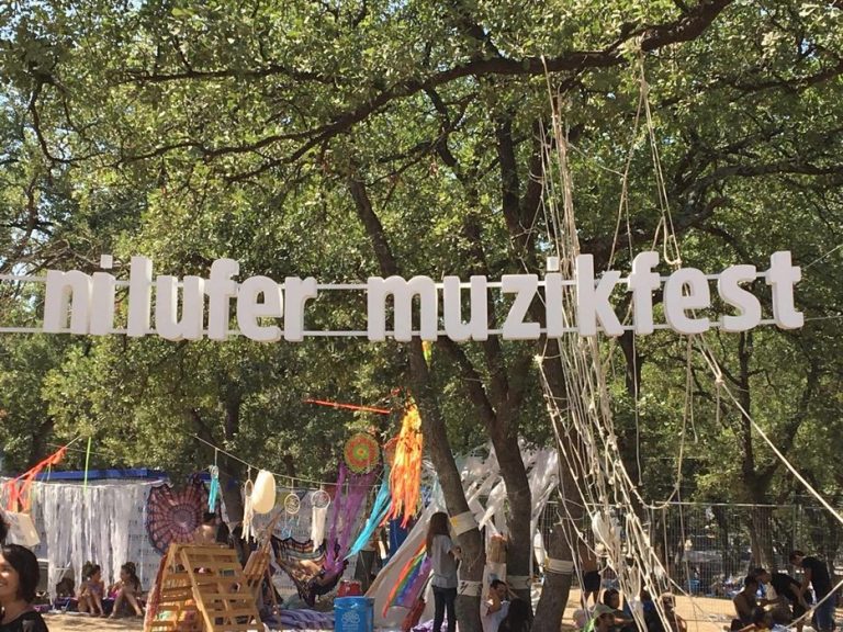 Dünyayı Sevdik, Geyiği Öptük: “Nilüfer Müzik Festivali 2017”