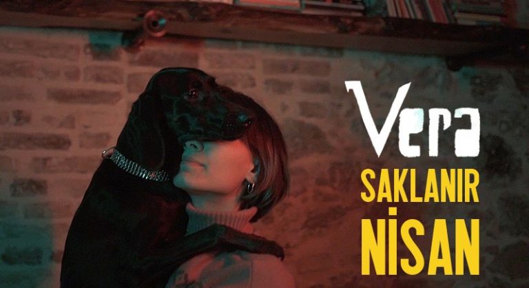 Vera’dan Cheesecake Tarifi ve Yeni Video Klip: “Saklanır Nisan”