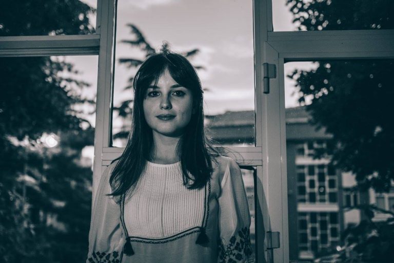 Simge Pınar’ın Uzun Zamandır Beklenen İlk Single’ı Yayınlandı