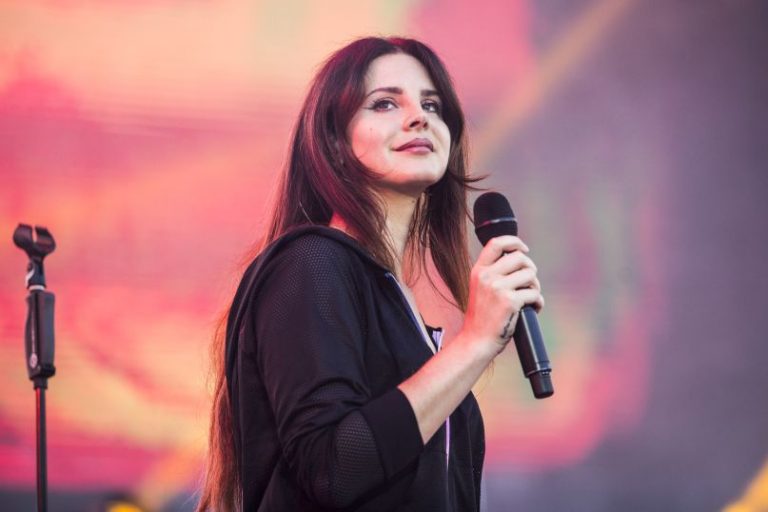 Lana Del Rey’den 9 Dakikalık Yeni Single Geldi