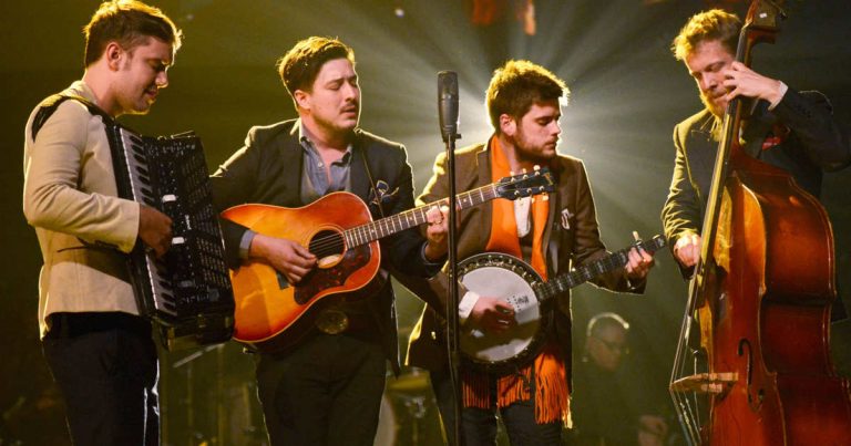Mumford & Sons’ın Yeni Albümü “Delta” Yayında!