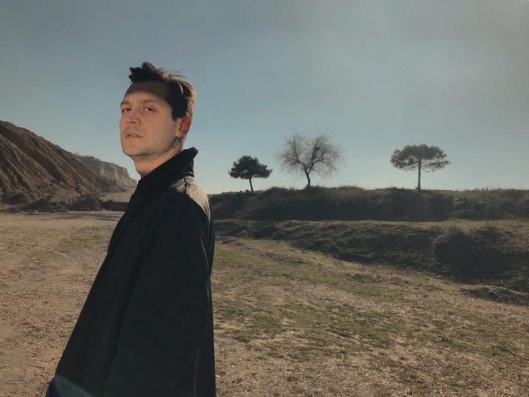 Birkan Nasuhoğlu Solo Projesiyle İlk Teklisini Yayınladı