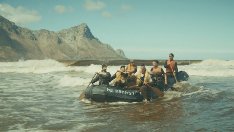 Rammstein’dan Yeni Bir Video Daha: “Ausländer”