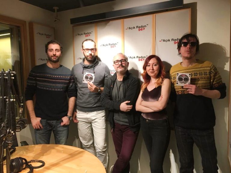 Bir Baba Indie Lokal #32 | Yasak Helva