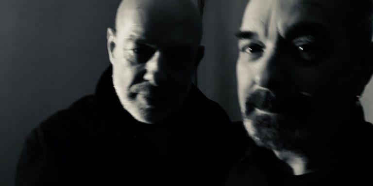 Roger ve Brian Eno Kardeşler Yeni Albümleri İçin Güçlerini Birleştiriyor