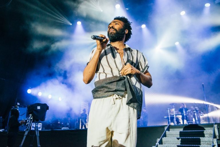 Childish Gambino Yeni Albümünü Yeniden Yayına Aldı