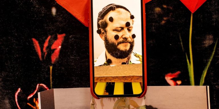 Bon Iver’in Yeni Parçası “PDLIF” Yayında