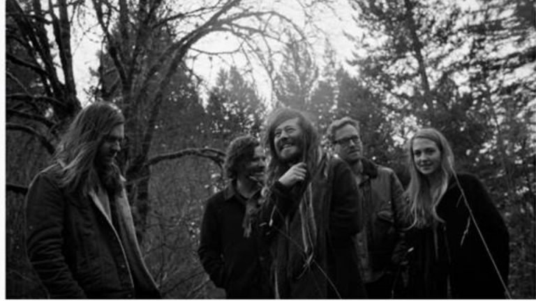 Other Lives Yeni Albümüyle Sessizliğini Bozdu.