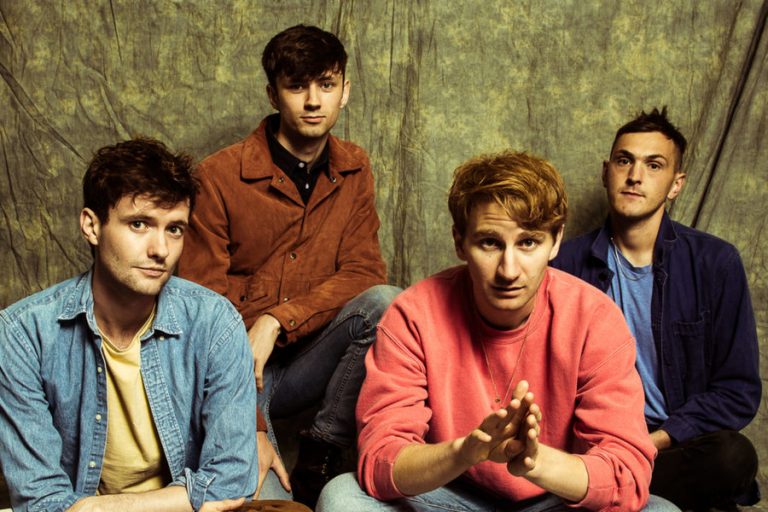 Glass Animals’ın Yeni Albümünden Bir Tekli Daha Geldi: “Heat Waves”