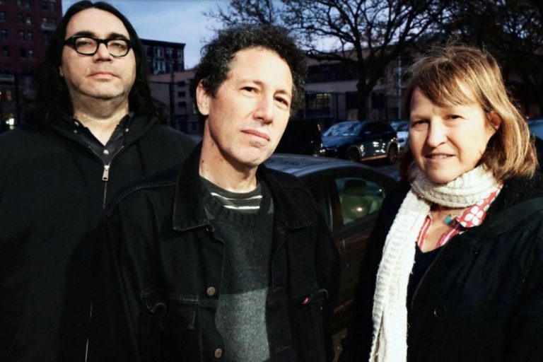Yo La Tengo’nun Yeni Parçası Bleeding Yayında