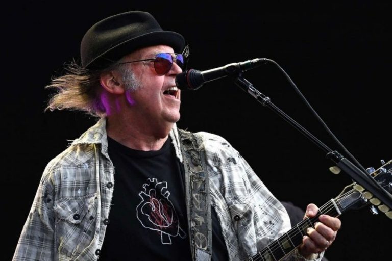 Neil Young’tan The Archives Vol. II 20 Kasım’da Yayında!