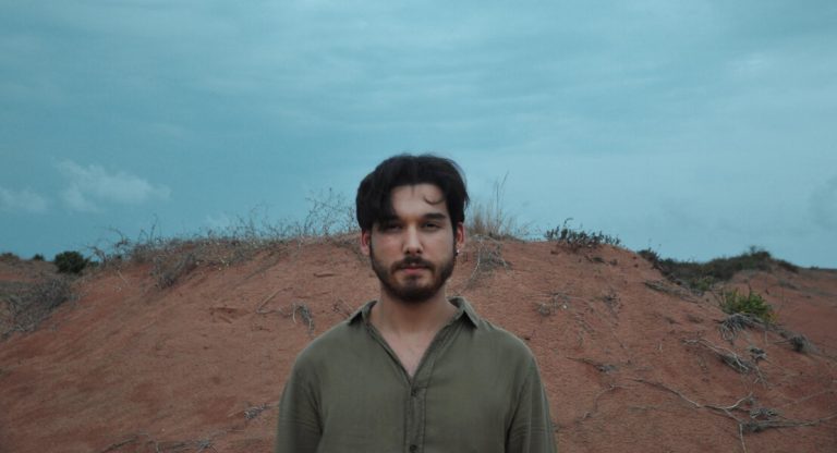 Psych Rock/Dream Pop Projesi Flawsome’dan İkinci Tekli “Moving On” Yayında