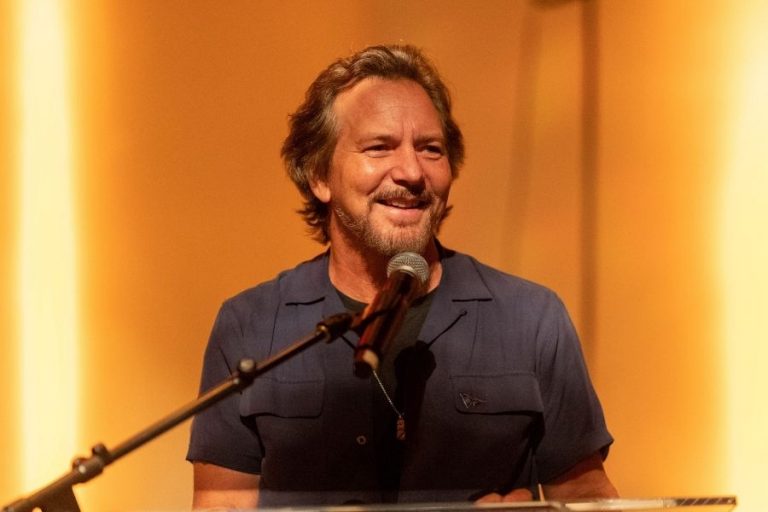 Eddie Vedder’ın “Matter of Time” Adlı Yeni EP’si Yayında