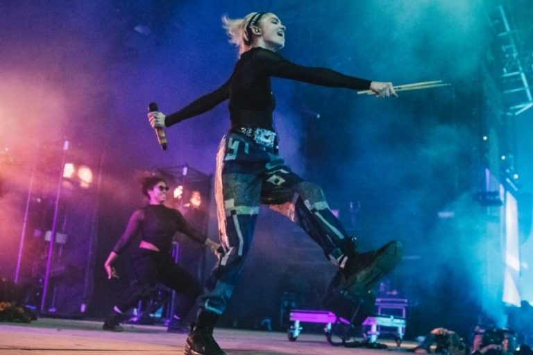 Grimes’tan Miss Anthropocene Albümünün Remix Versiyonu Geliyor