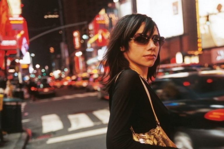 PJ Harvey’den ”This Mess We’re In” Parçasının Demosu Geldi