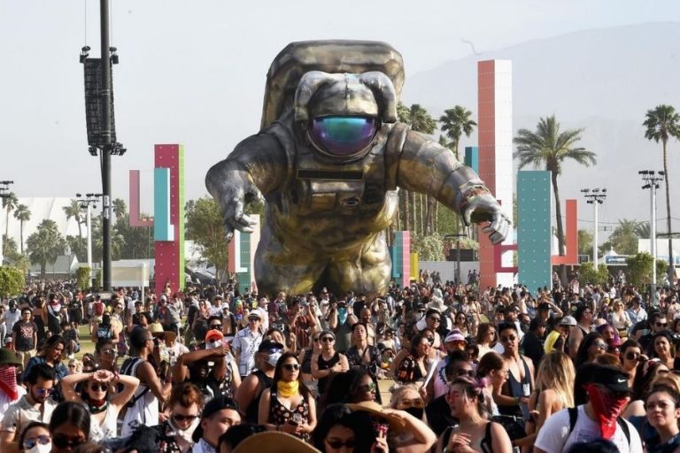 Coachella Festivali Üçüncü Kez Ertelendi