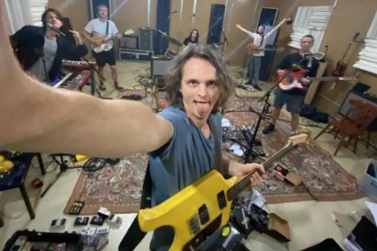 King Gizzard and The Lizard Wizard’dan Güzel Haberler Var