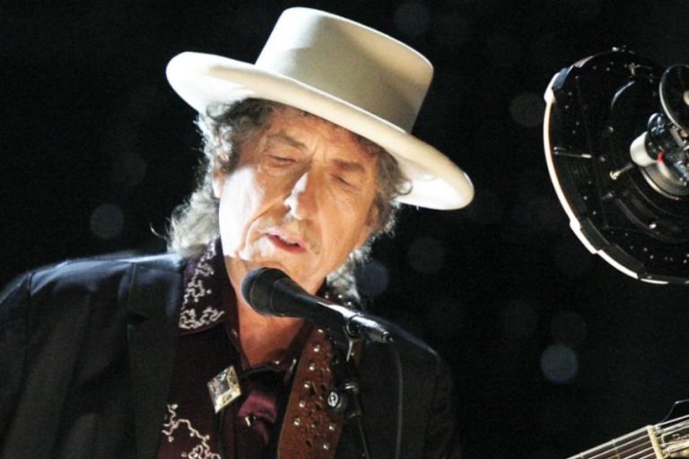 Bob Dylan’ın İlk Çevrim İçi Konserine Hazır Mısınız?