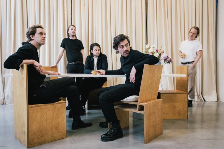 Balthazar 20 Kasım Cumartesi Akşamı Gezgin Salon’da!