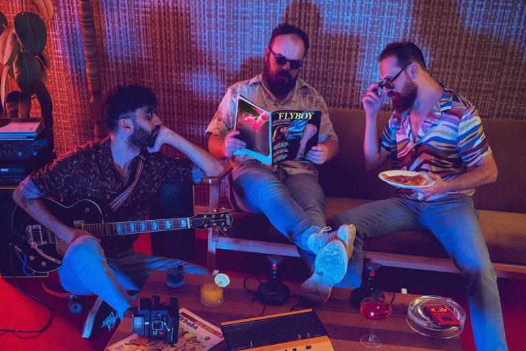 Synth-pop’un Parlayan İsmi Klor’un Yeni Teklisi “Yeni Bir Gün” Yayında