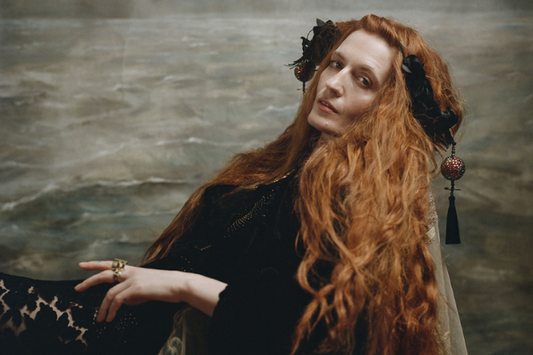 Florence and the Machine’den Rüya Gibi Bir Klip: “King”
