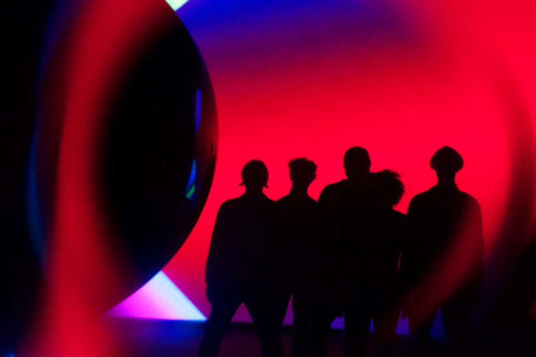 Arcade Fire’dan Şimşek Gibi İki Parça: The Lightning I, II