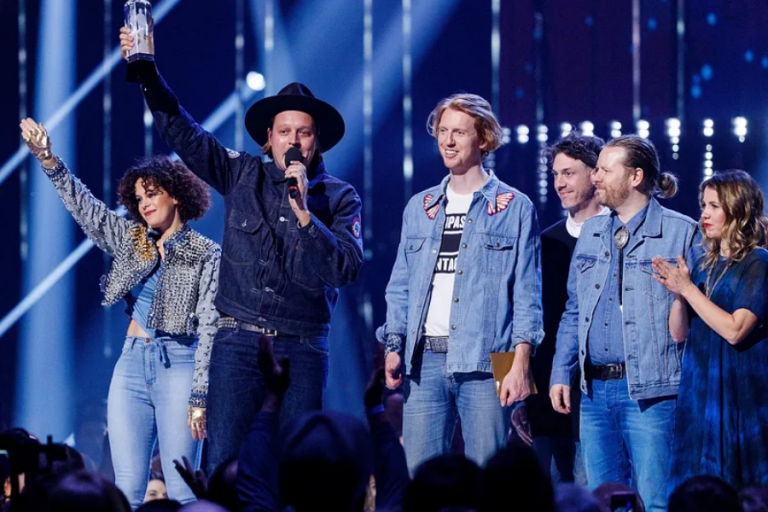 Arcade Fire Üç Yıl Aranın Ardından Yeniden Bizlerle!