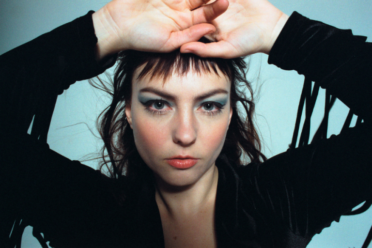 Angel Olsen’ın Yeni Albümü Yolda!