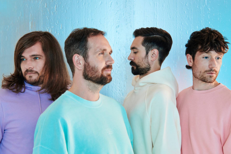 Bastille Yeni Teklisi “Remind Me” ile Karşımızda