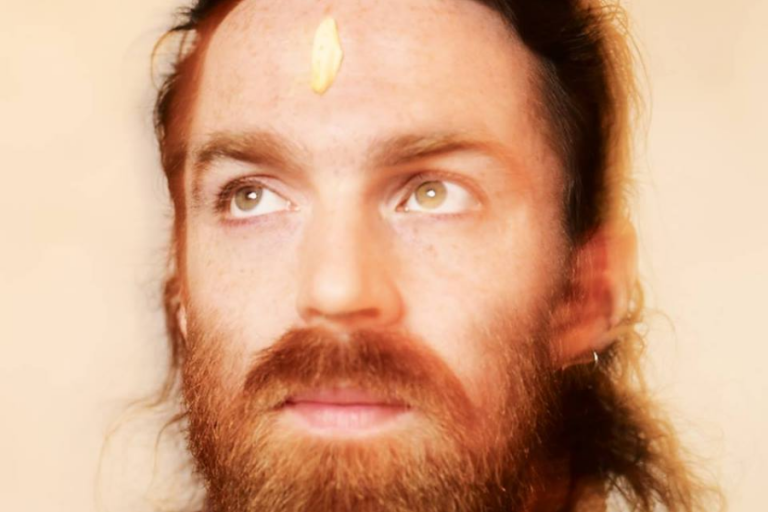 Chet Faker “It Could Be Nice” ile Üretmeye Devam Ediyor
