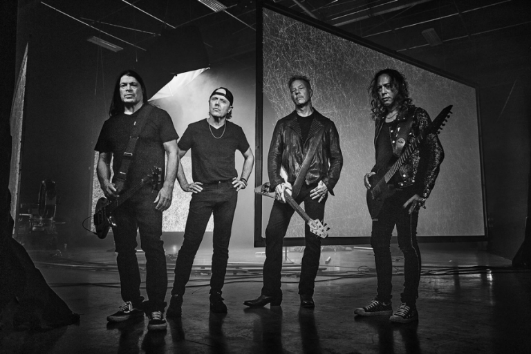 Metallica’dan Yeni Albüm: “72 Seasons”