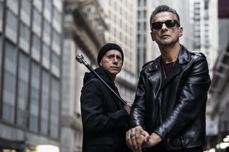 Depeche Mode “Wagging Tongue” Klibini Yayınladı
