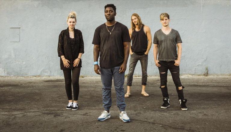 Bloc Party Yeni EP’si The High Life’ı Duyurdu!