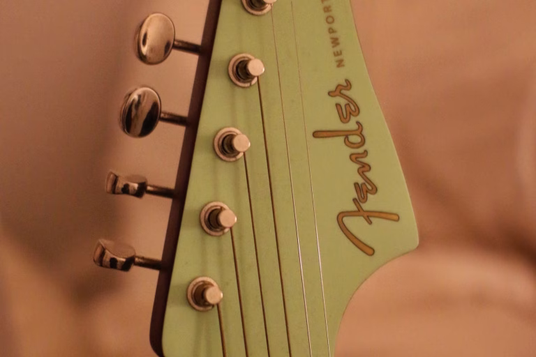 Fender, Gitarların Dip Gürültüsünü Kesmek İçin Adım Attı