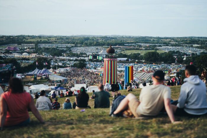 Glastonbury 2027’de Bilet Krizi!