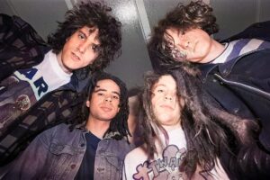 Swervedriver – Raise: Yanlış Yılın Doğru Albümü